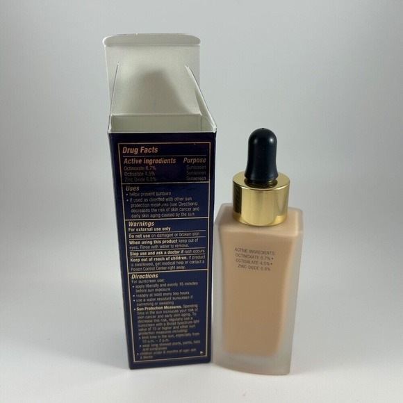 Estee Lauder Futurist SkinTint Serum Foundation 1N2 Ecru SPF 20 1 fl. oz. NIB - Picture 2 of 3